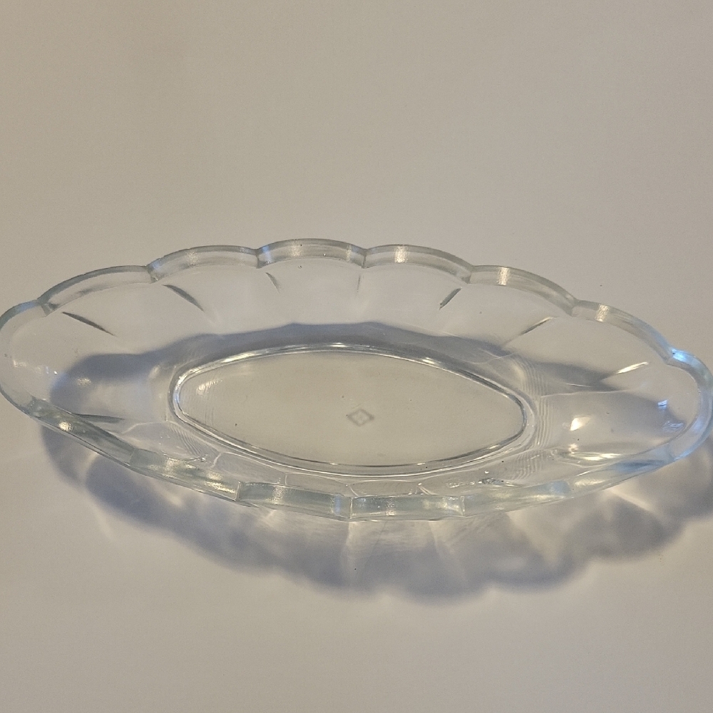 Elegant Clear Heisey Glass Serving Dish